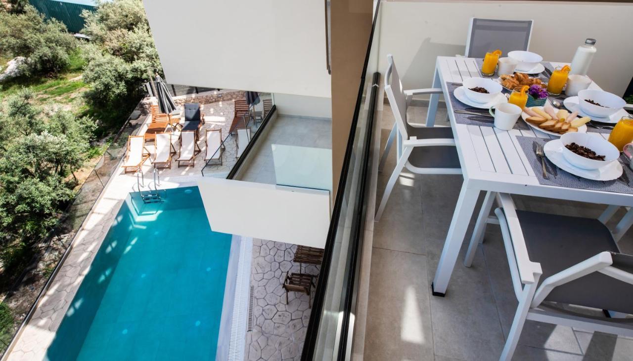 Bianco Stylish Maisonette Nikiana Exteriér fotografie