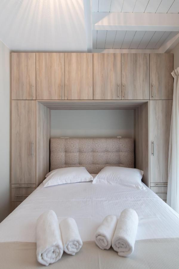 Bianco Stylish Maisonette Nikiana Exteriér fotografie